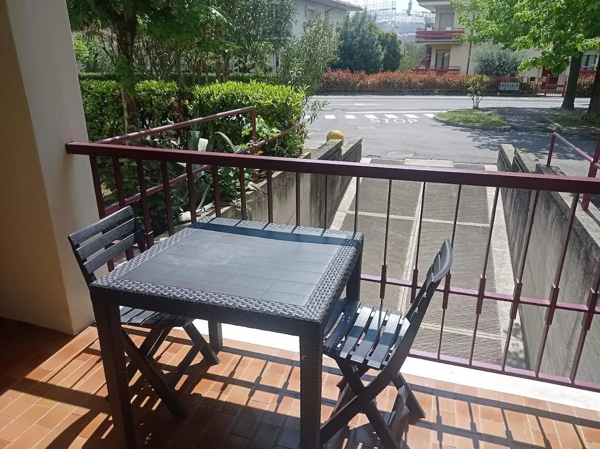 Residential Zone, Immersed In The Green, Wifi Сирмионе